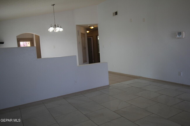 Building Photo - 14009 Robert Ituarte Dr