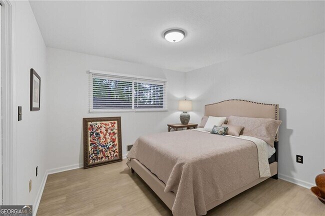 Building Photo - 1930 Tapawingo Dr