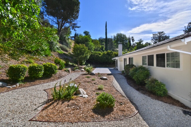 Building Photo - 22817 Pera Rd