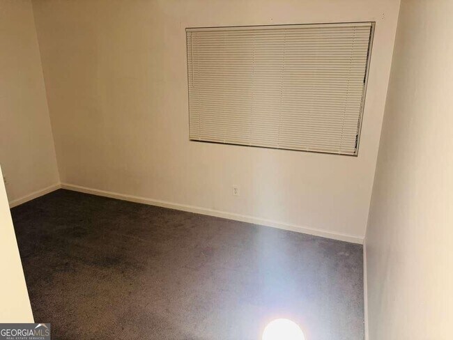 Building Photo - 3759 Mulkey Cir SW