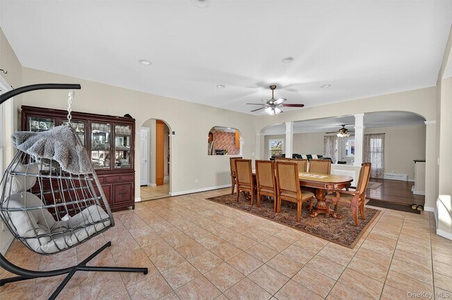 Building Photo - 108 Circle Dr