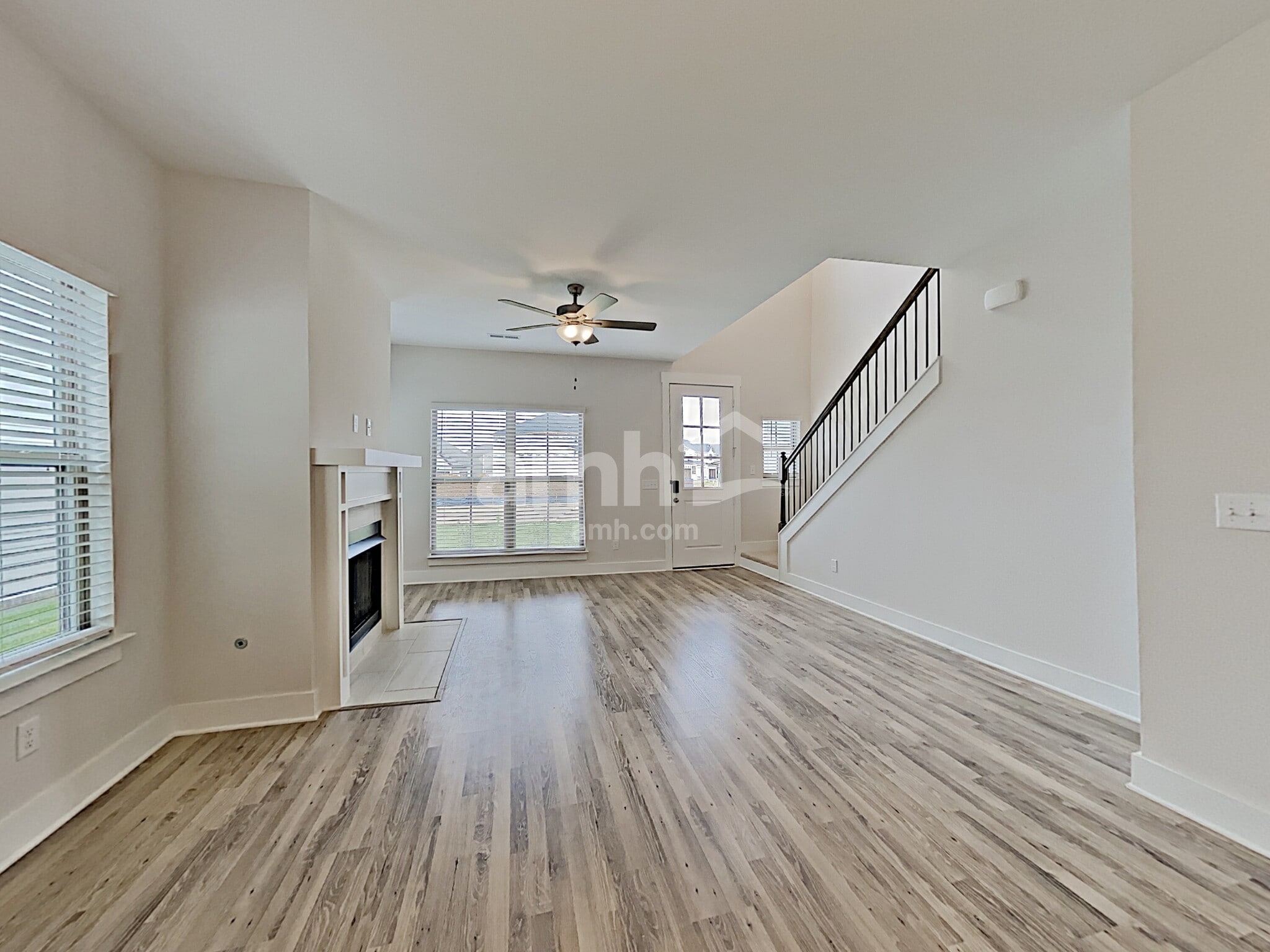 Building Photo - 326 Charity Ln