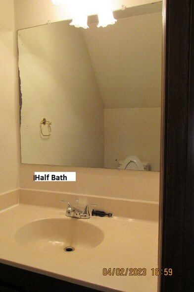 Building Photo - 5738 Forest Lawn Ct