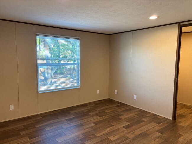 Building Photo - NEW 3 BED 2 BATH MOBILE HOME! $1,300 RENT $1,300 DEPOSIT