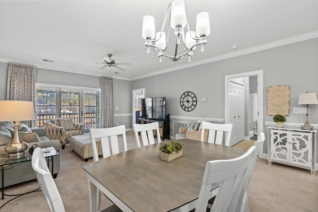 Building Photo - 4140 Hibiscus Dr