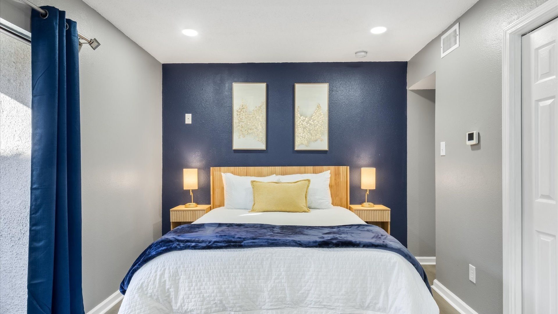 Building Photo - 7900 Brookriver Dr