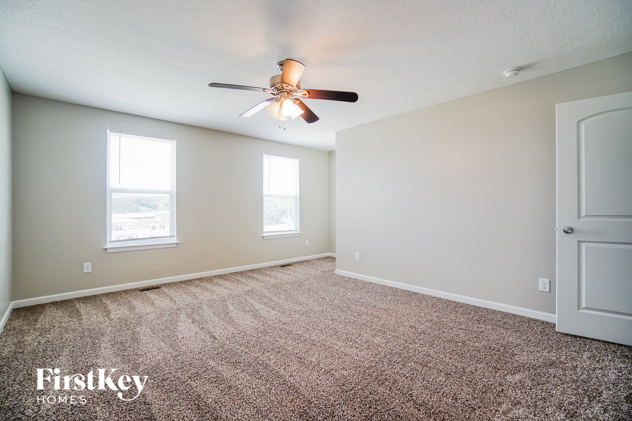 Building Photo - 2144 Greencrest Way