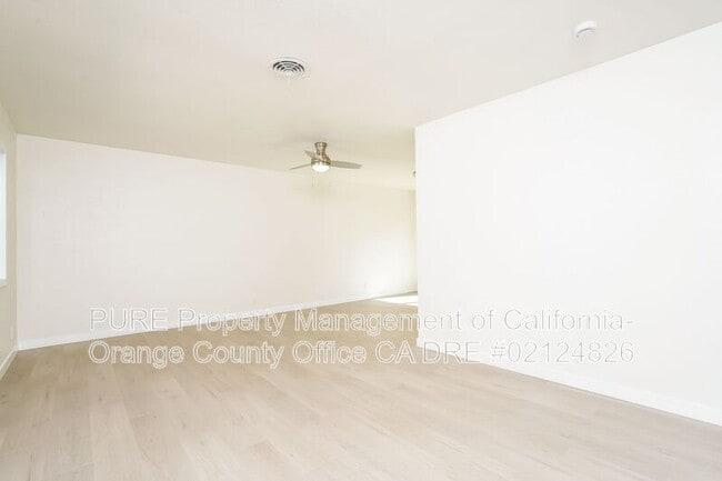 Building Photo - 5252 Sisson Dr