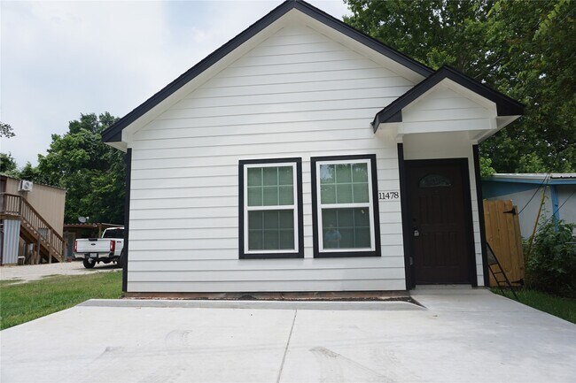 Primary Photo - 11478 Underwood St