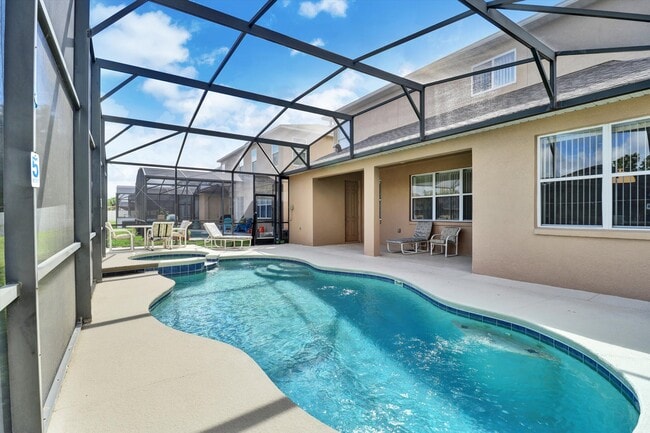 Building Photo - 2719 Portchester Ct