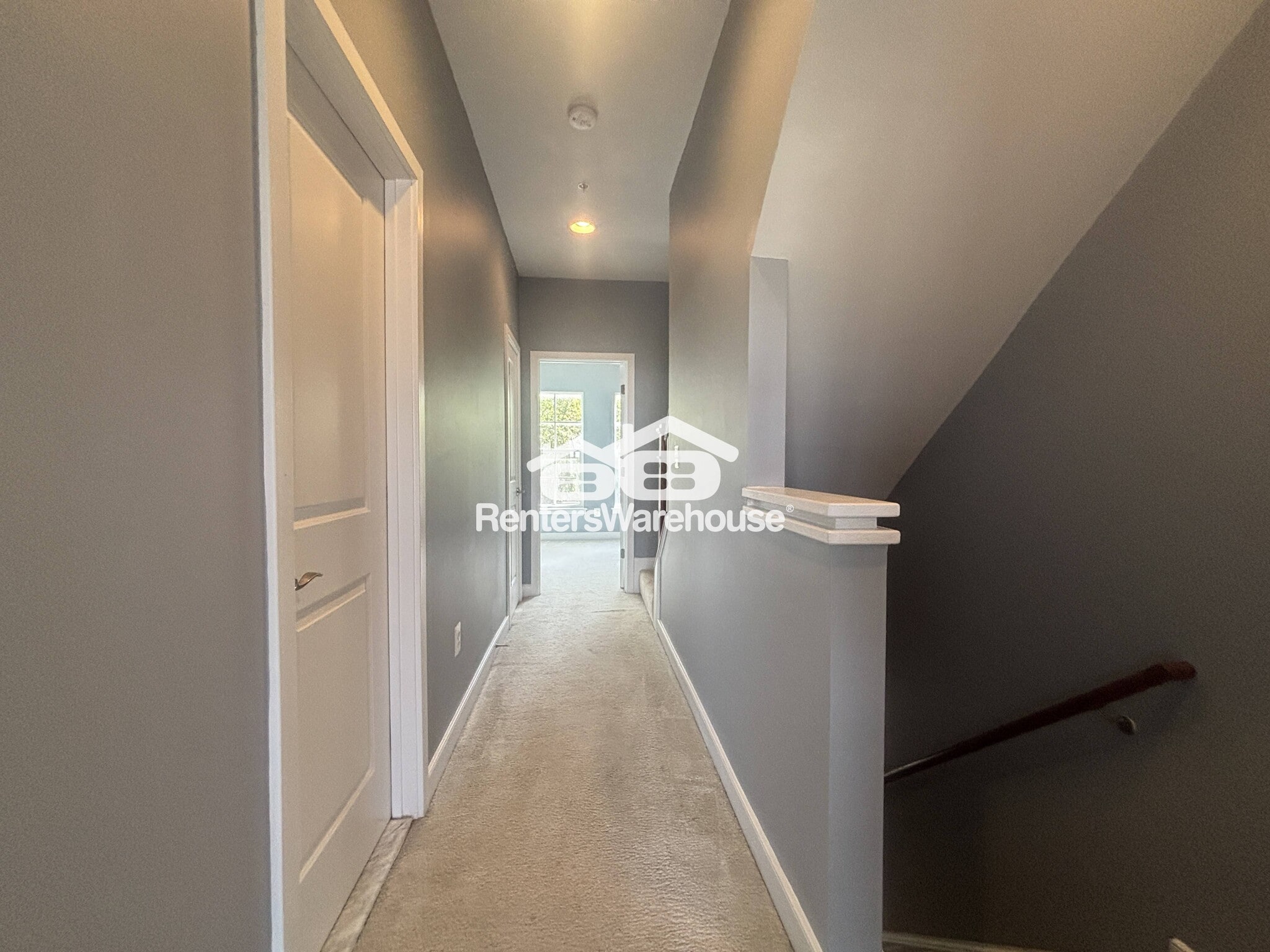 Building Photo - 5722 45th Ave