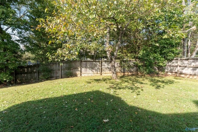 Building Photo - 113 Grey Fawn Trail