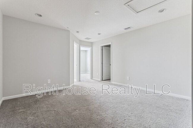 Building Photo - 141 Cape Honeysuckle Pl