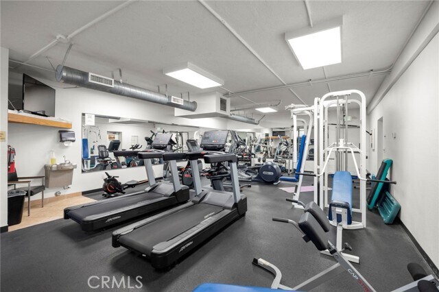 Building Photo - 8180 Manitoba St