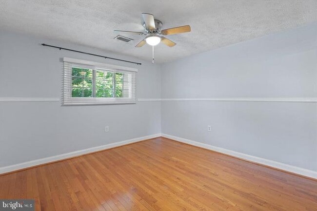 Building Photo - 138 S Virginia Ave
