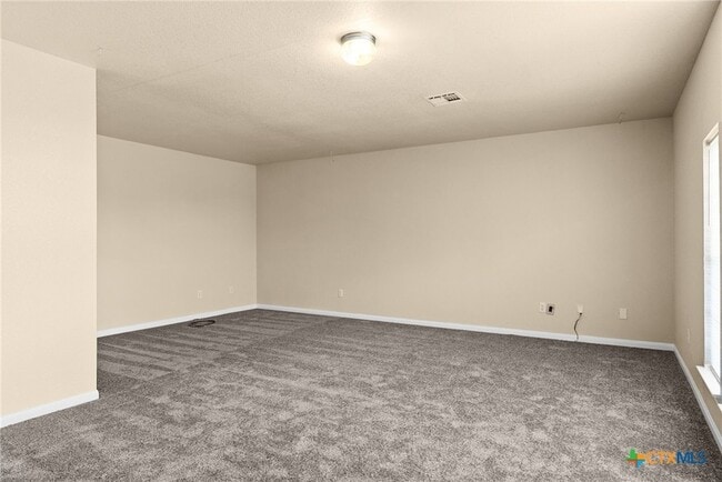 Building Photo - 118 Lone Shadow Dr