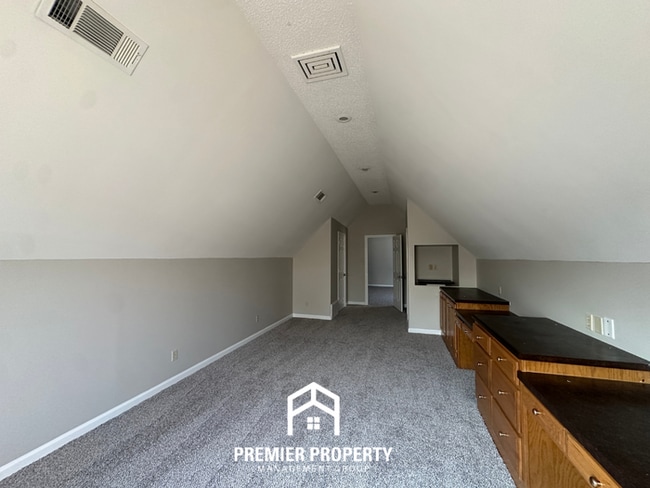 Building Photo - Massive 4BR/2.5BA Executive Home in Berryhill Farms | Cul-de-Sac & 3,300+ Sq Ft