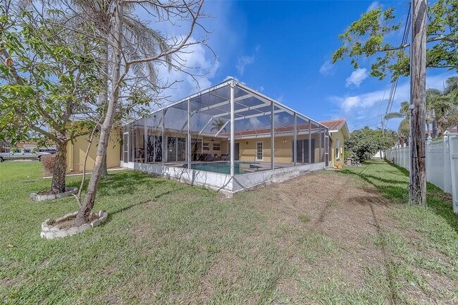 Building Photo - 115 15th St