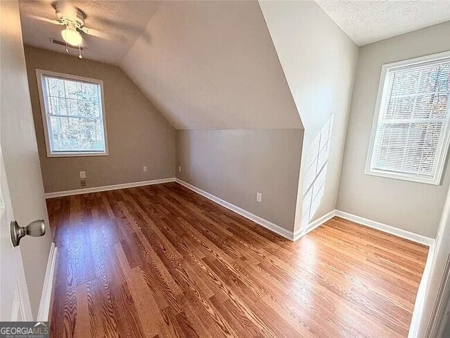 Building Photo - 343 Welton Way