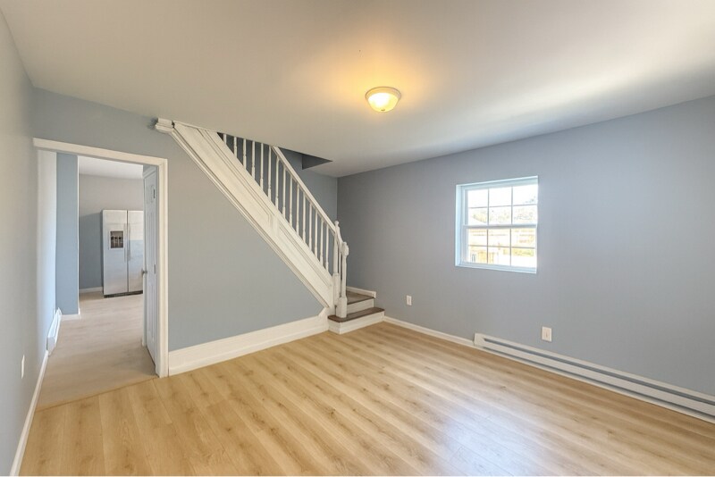 Building Photo - 20 Morgan Ln