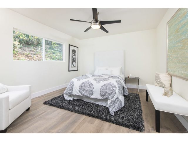 Building Photo - 15672 Castlewoods Dr