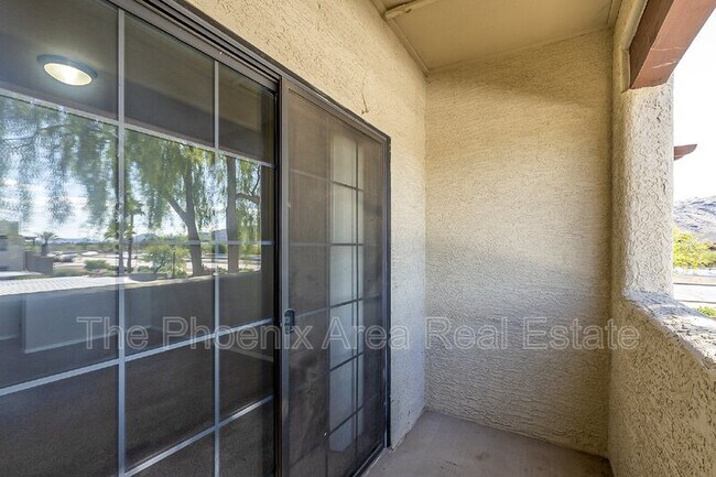 Building Photo - 3434 E Baseline Rd