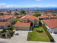 Building Photo - Gorgeous Home with Amazing Views!