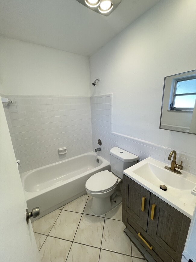 Building Photo - 7200 NW 77th St