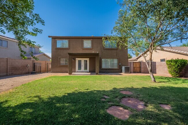 Building Photo - Newly Remodeled 3 bedroom in Goodyear!