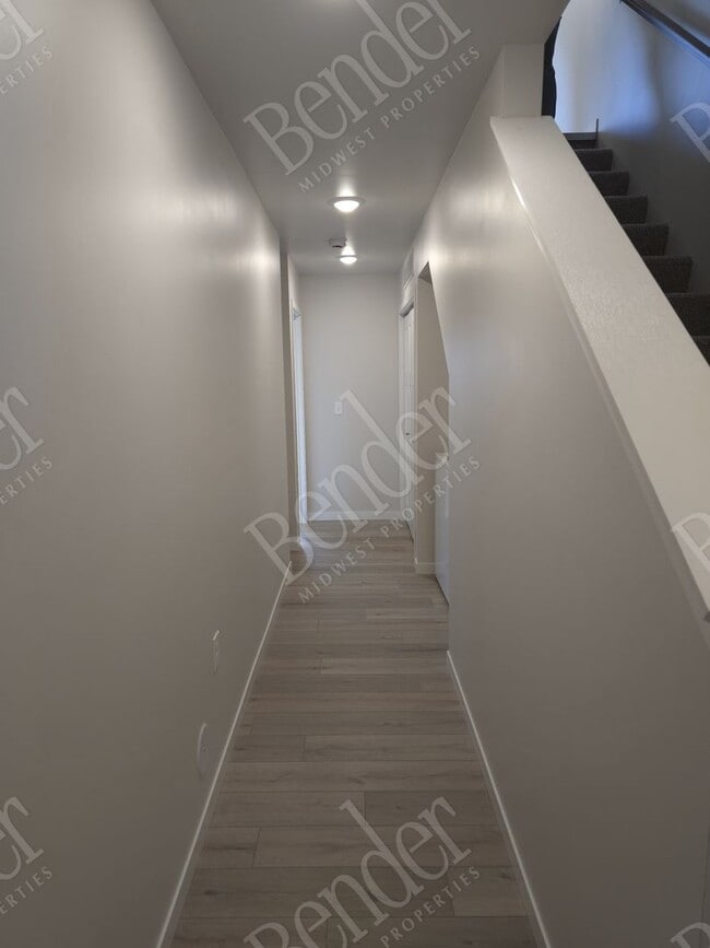 Building Photo - Brand New 2 Bed 2 Bath Townhome - 3 Months Free!