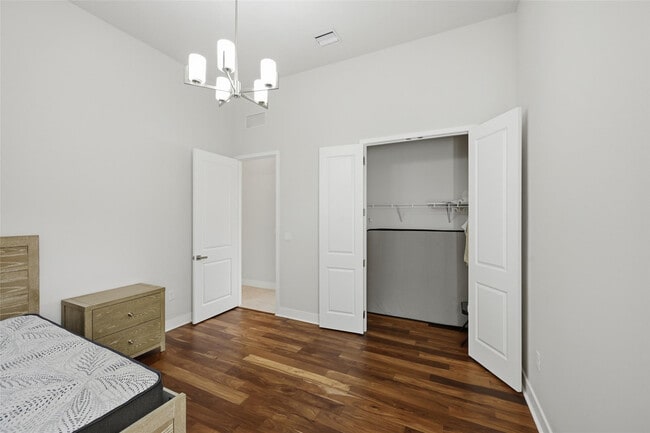 Building Photo - 7818 Rowan Terrace