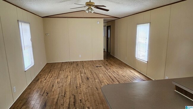 Building Photo - 11 Coosa Cv Ln