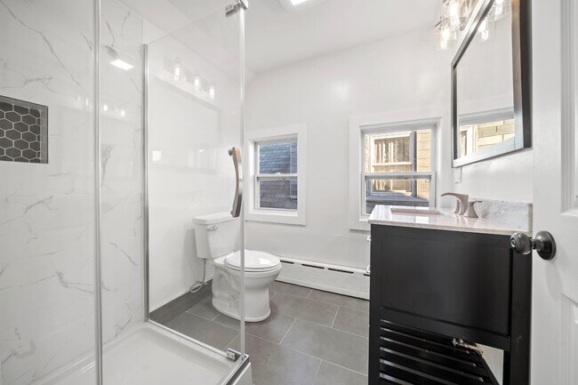 Building Photo - 36-38-38 Fulton St