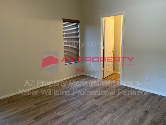 Building Photo - 17848 W Redfield Rd