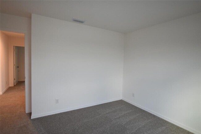 Building Photo - 3024 Heart Lk Dr
