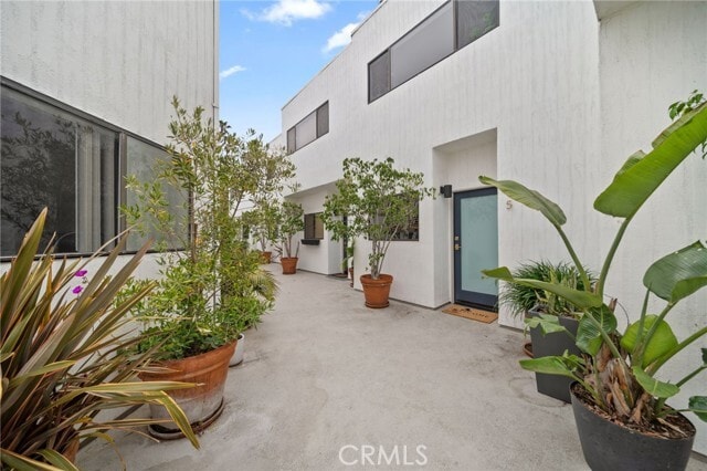 Building Photo - 2500 Abbot Kinney Blvd