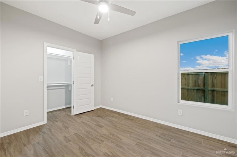 Building Photo - 4004 La Vista Ave