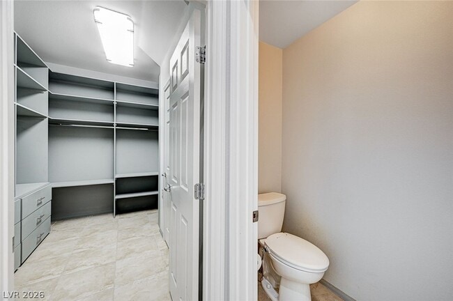 Building Photo - 7129 Weavers Pl
