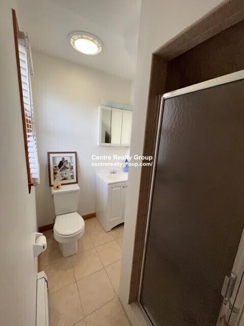 Building Photo - 62 Parsons St