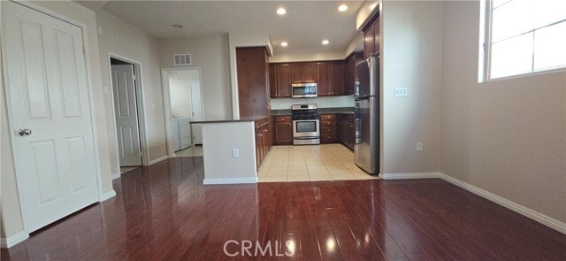 Building Photo - 425 Merced Ct