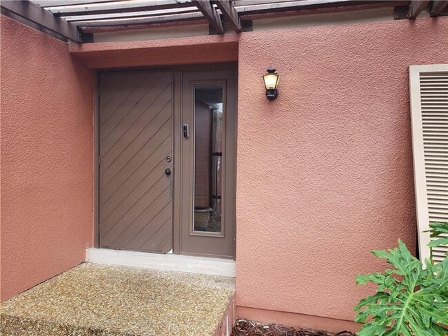 Building Photo - 1520 Hammock Ln