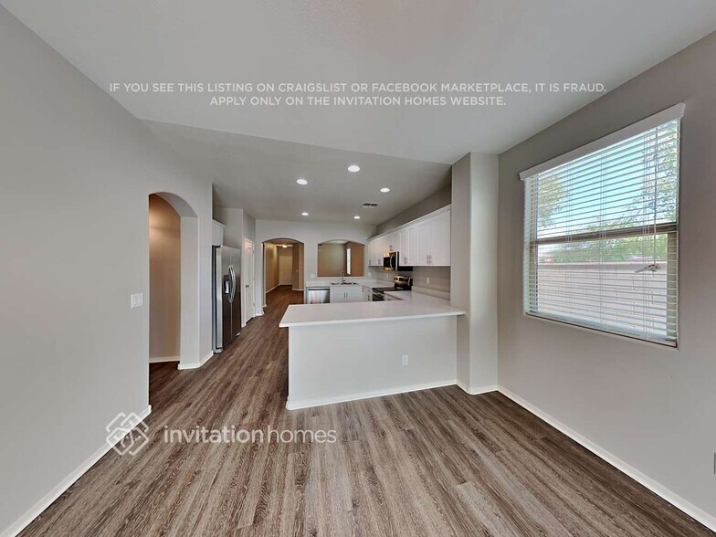 Building Photo - 18871 N Ventana Ln