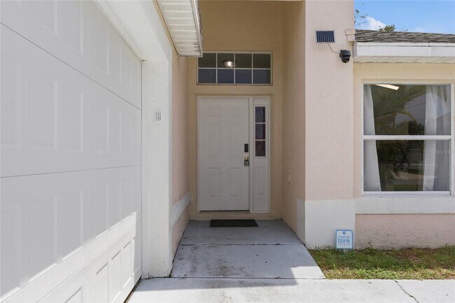 Building Photo - 2537 Chatham Cir