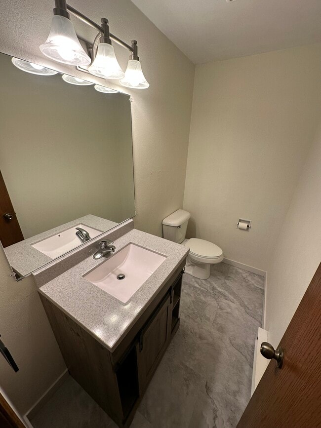 Building Photo - 1607 Buchanan St