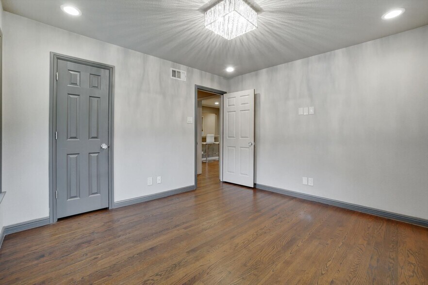 Building Photo - 6148 Marquita Ave