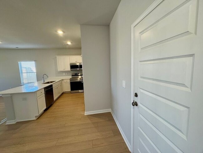 Building Photo - MOVE IN SPECIAL-NEW CONSTRUCTION-FENCED YARD