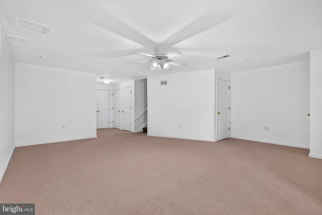 Building Photo - 102 Ashley Way