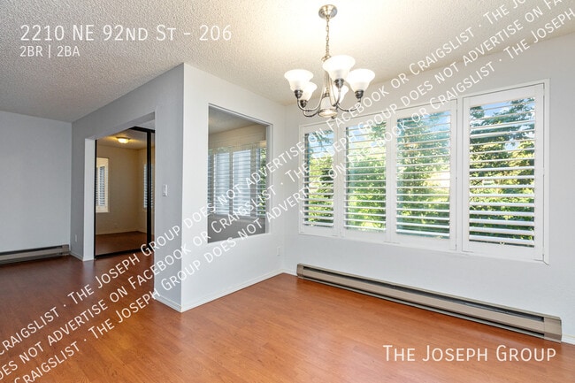 Building Photo - 2210 NE 92nd St