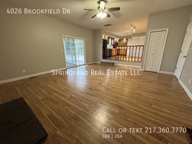 Building Photo - 4026 Brookfield Dr