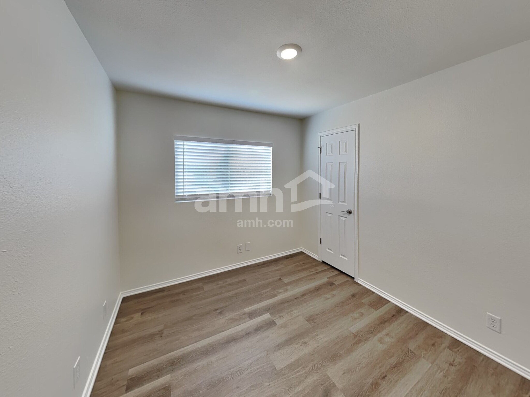 Building Photo - 8134 Brushy Mdw